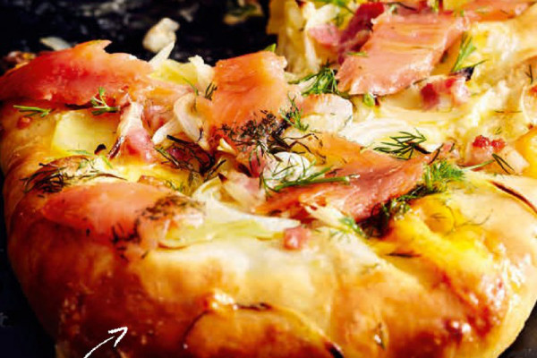 33-cheesy-crust-pizza