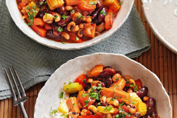 75-vietnamesisches-gemuesechili-mit-reis