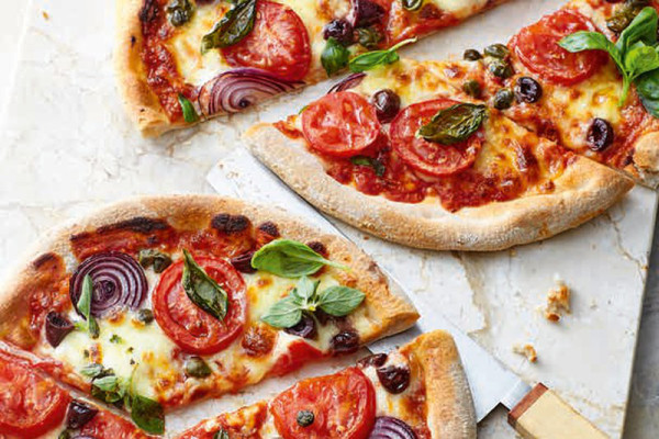 49-mini-pizza-aus-dem-steinofen-la-corconne