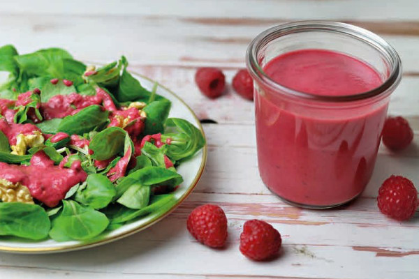 55-fruchtiges-himbeer-dressing