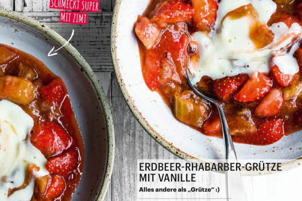 96-erdbeer-rhabarber-gruetze-mit-vanille