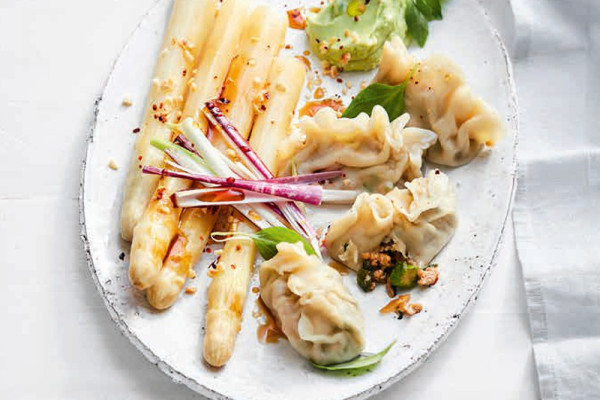 11-teigtaeschchen-mit-spargel-und-wasabi