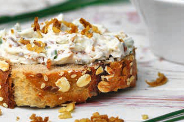 56-curry-dattel-butter