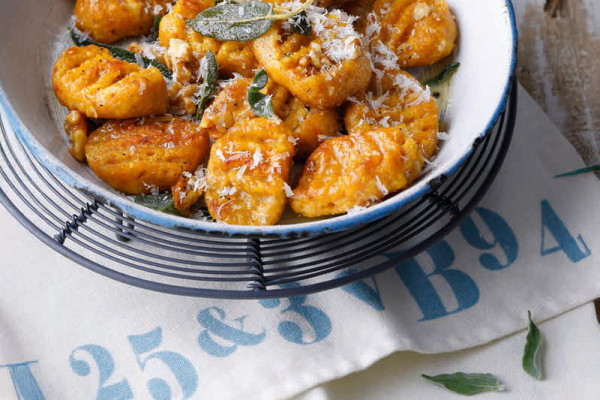 17-kuerbis-gnocchi-mit-salbeibutter