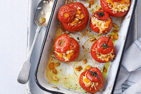32-gefuellte-tomaten-mit-risotto-und-gemuese