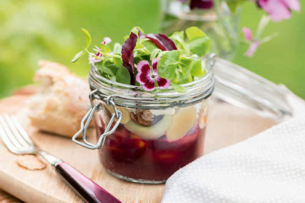 21-salat-mit-rote-bete-pueree-und-feta