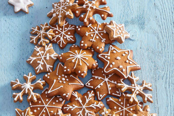 21-tannenbaum-aus-lebkuchenplaetzchen