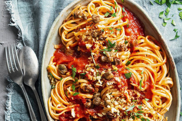 43-linguine-mit-tomaten-und-frittierten-kapern
