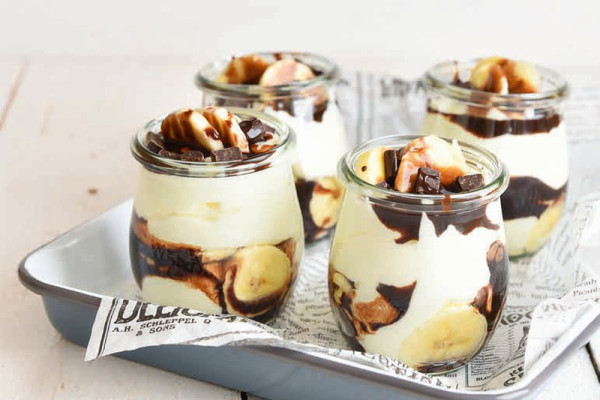 50-banana-split-dessert